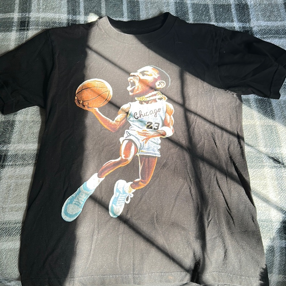 Michael Jordan Black/UNC tee